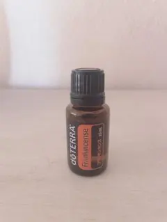 2026年最新】doTERRA 香り：フランキンセンス エッセンシャルオイルの