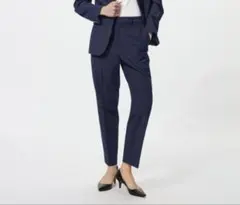 UNIQLO スマートアンクルパンツ　ネイビー