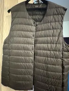 UNIQLO ULTRA LIGHT DOWN ベスト Lサイズ ダークブラウン