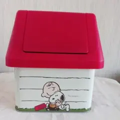 USJスヌーピー缶