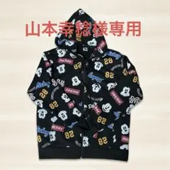 【美品】ミッキーマウス柄　パーカー