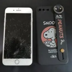 iPhone 7 Plus シルバー 本体ジャンク品　画面割れ　スマホカバー付き