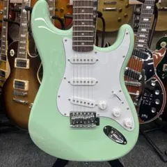 エレキギター ストラトキャスタータイプ ミントグリーン - メルカリ