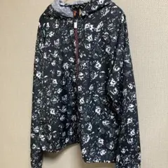 ★新品未使用　アンダーアーマー　レディース　ウーブンジャケット　撥水　防風