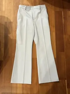 【新品・未使用】UNIQLO EZY フレアアンクルパンツ標準丈
