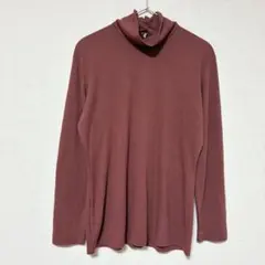 K.T. タートルネックカットソー　Tシャツ ニット　レッド系　後ろジッパー