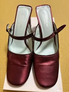 COMME CA DU MODE メタリックレッド パンプス★美品★Ｍのサムネイル