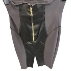 【値下げ可】Elisabetta Franchi タイトミニスカート 38のサムネイル