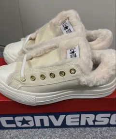 コンバース　レディース　ムートンスニーカー サイズ24センチ　新品未使用タグ付き