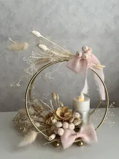 【ハンドメイド】プリザーブドフラワー ゴールドリングアレンジメントのサムネイル