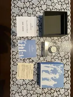 ウェッジウッド製　卓上時計
