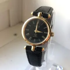 GUCCI クォーツ 腕時計 ブラック/ゴールド