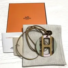 エルメス Hエキップ バッファローホーン 水牛　ペンダント ネックレスのサムネイル