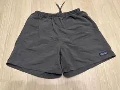 Patagonia パタゴニア バギーショーツ 5インチ　グレーのサムネイル