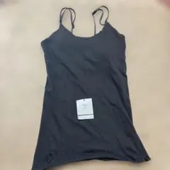 me. ミードット　パット付きキャミソール