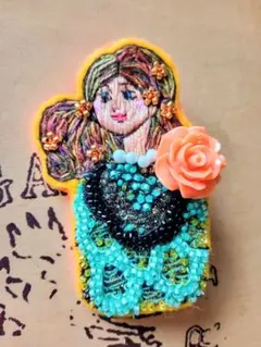 ㉗S　ハンドメイド刺繍ビーズブローチ/キーホルダー