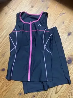 美品 IGNIO イグニオ　フィットネス水着　LLサイズ セパレートのサムネイル