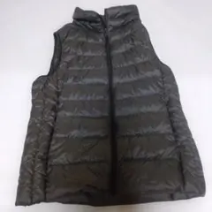 UNIQLO ダウンベスト ブラウン M