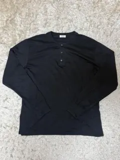M*d様 美品 Moncler ヘンリーネックサーマルシャツ ブラック Mサイズ M*d様 美品 Moncler ヘンリーネックサーマルシャツ ブラック Mサイズ