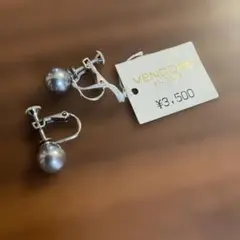 Item thumbnail for item 77b68969-3469-49b1-9f85-aa5d1683e48d