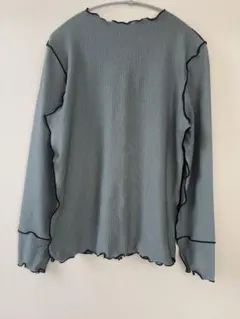 フリルエッジ 長袖トップス　前後着用可能2way