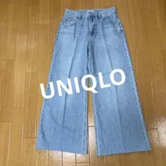 UNIQLOライトブルー ワイドパンツデニム