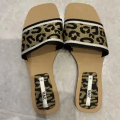 新品　ZARA サンダル　23.5cm