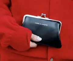 Wallet COMME des GARCONS キスクラスプがま口 小 Wガマ - メルカリ