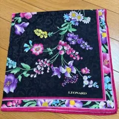 ハンカチ　新品　レオナールのサムネイル