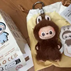 POPMART PIN FOR LOVE ぬいぐるみ ラブブ イニシャル L