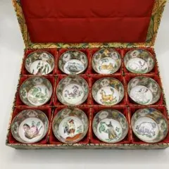 中国茶器　景徳鎮　十二支　干支　お猪口　茶杯　盃　杯子