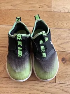 Item thumbnail for item 47bf7972-4f43-4eec-9b2d-58130207876b