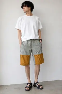 MOUNTAIN EQUIPMENT ハーフパンツ Sサイズ　カジュアルコーデのサムネイル