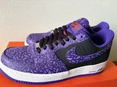 NIKE AIR FORCE 1 パープル ブラックのサムネイル