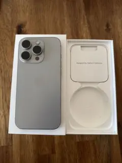 iPhone 15 Pro 256GB ナチュラルチタニウム