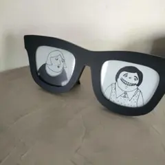 メガネ型 フォトフレーム　ブラック