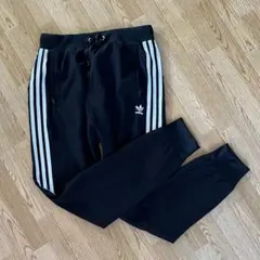 adidas originals サルエルパンツ