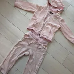 TOMMY HILFIGER 女の子　ベロア生地　セットアップ