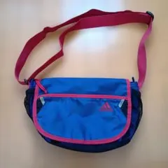 adidas ボディバッグ 青 中型