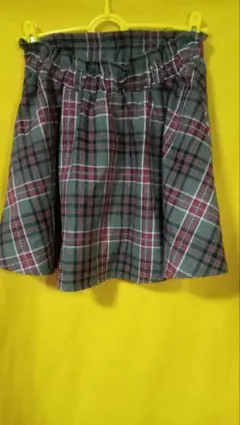 スカート【とっても楽々♪ゴムウエストスカート♪】グレー✕赤チェック L