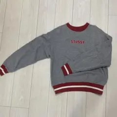 STUSSY グレー レッド トレーナー M