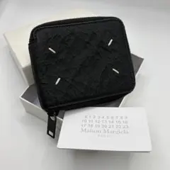 Maison Margiela☆ラウンドジップ 二つ折り財布ブラック カード付のサムネイル