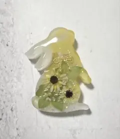 630 サマー✴ヒマワリ✴うさぎ✴レジンヘアゴムキーホルダーブローチ