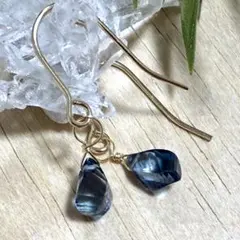1点作品☺︎ 大粒セラフィナイトピアス　イヤリングに変更可能☺︎ 1点作品☺︎ 大粒セラフィナイトピアス イヤリングに変更可能