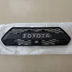 TOYOTA フロントグリル カスタムのサムネイル