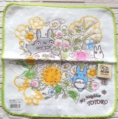 となりのトトロ　刺繍タオルハンカチ（春の花束）のサムネイル