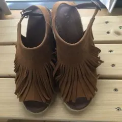 アクシーズファム　サンダルのサムネイル