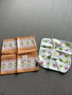 ELLE 花柄　タオルハンカチ 2枚セット