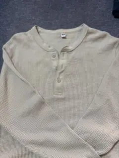 UNIQLOワッフル網み長袖カットソー