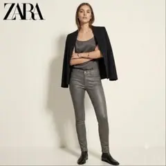 ZARA スキニーデニム コーティングパンツ グレーのサムネイル